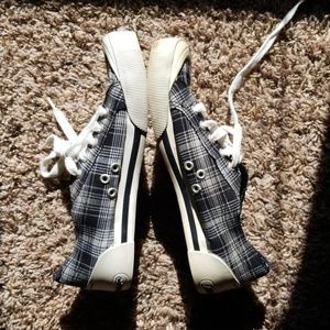 Plaid Rocket Dog sneakers
